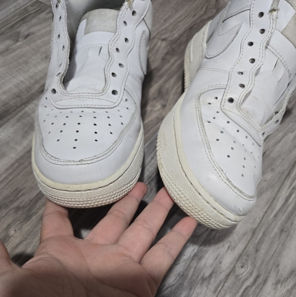 Women's Nike Air Force 1s White Sz 10 - Picture 8 of 11
